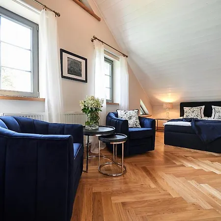 Bottengarn Boutique Konukevi