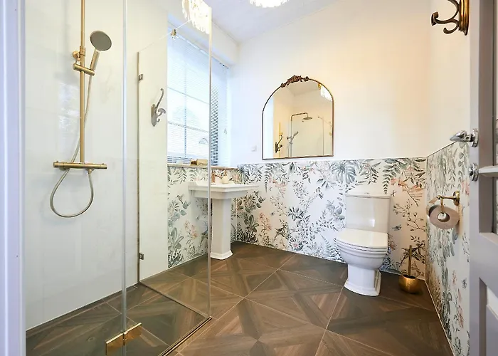 Bottengarn Boutique 3*